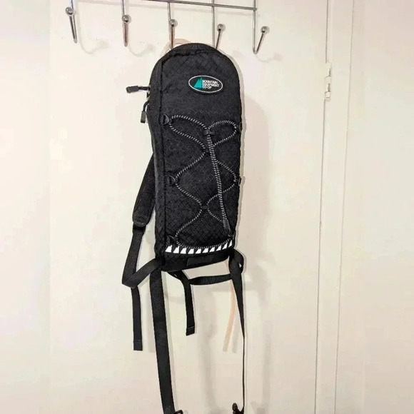Mountain co-op Other - Men's Hydration Backpack Mountain  Equipment Co-op